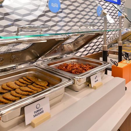 Holiday Inn Express & Suites Buford - Mall Of Georgia By Ihg Dış mekan fotoğraf
